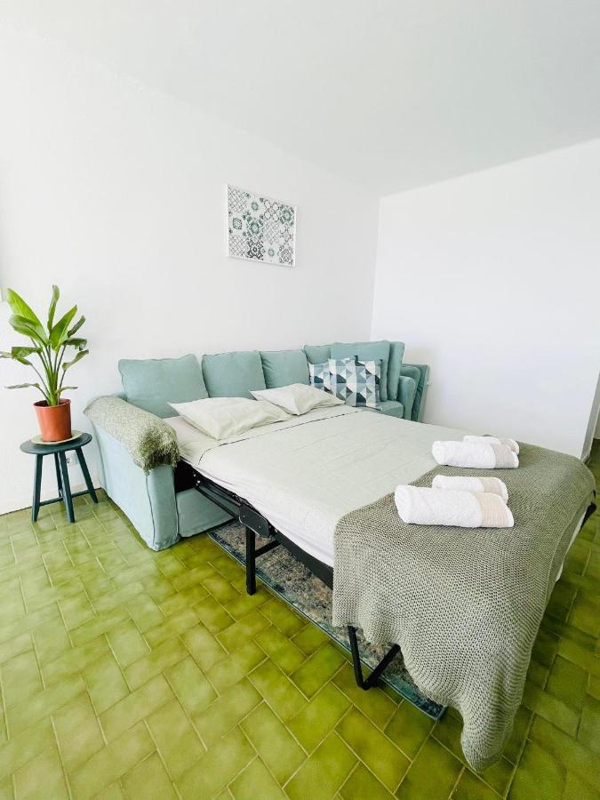 Ocean View Skyline Apartment ‚Hakuna Matata' อัลบูเฟรา ภายนอก รูปภาพ